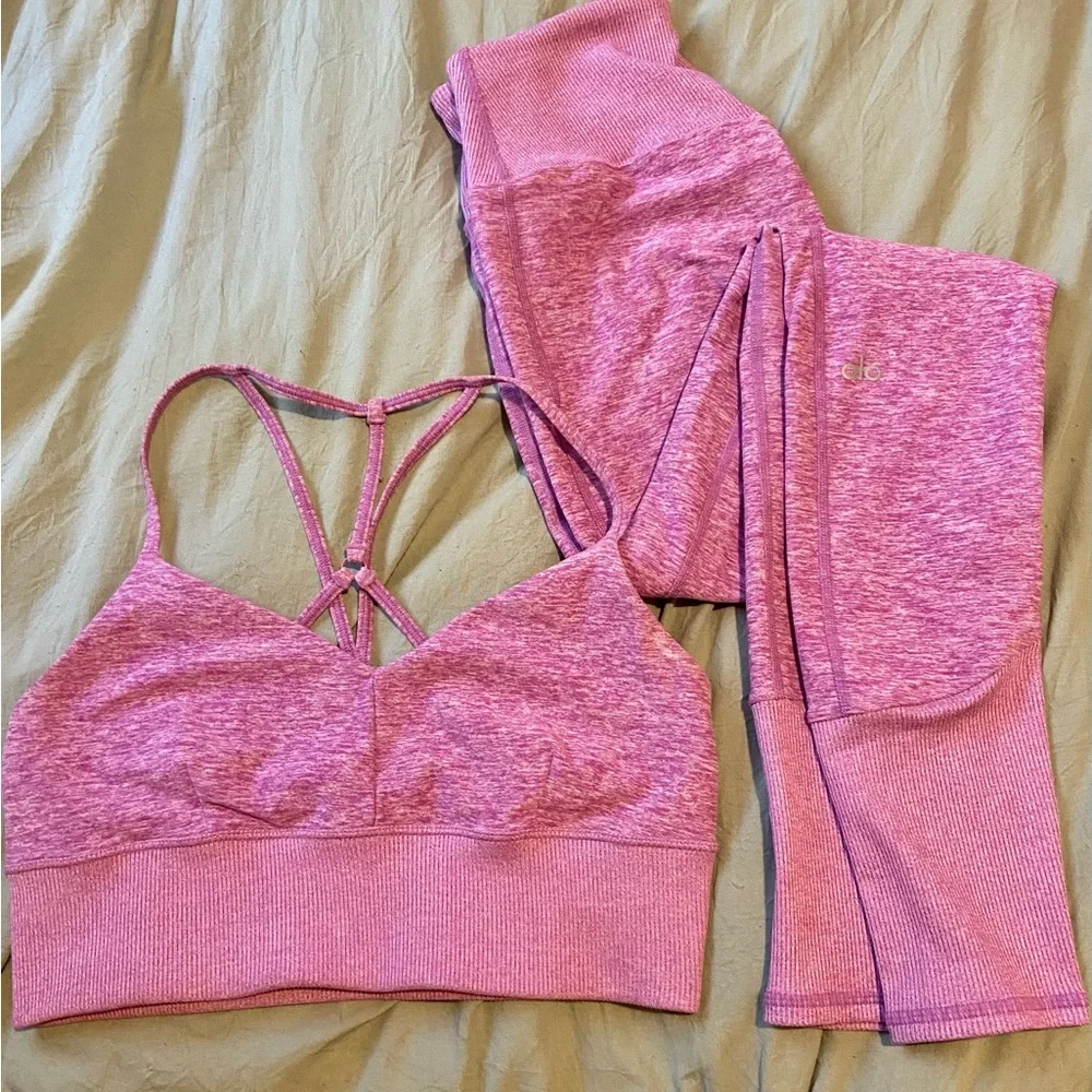 Alo soft. Size medium leggings. Size medium sports bra. - Picture 1 of 2